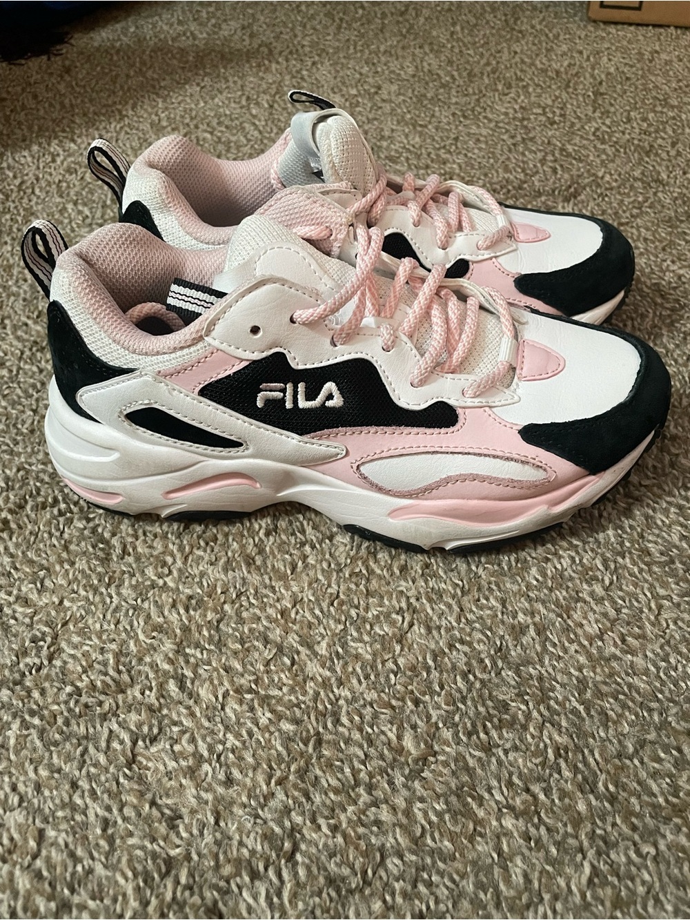 FILA Ray Tracer Pink, White & Black Women's Chunky Sneaker